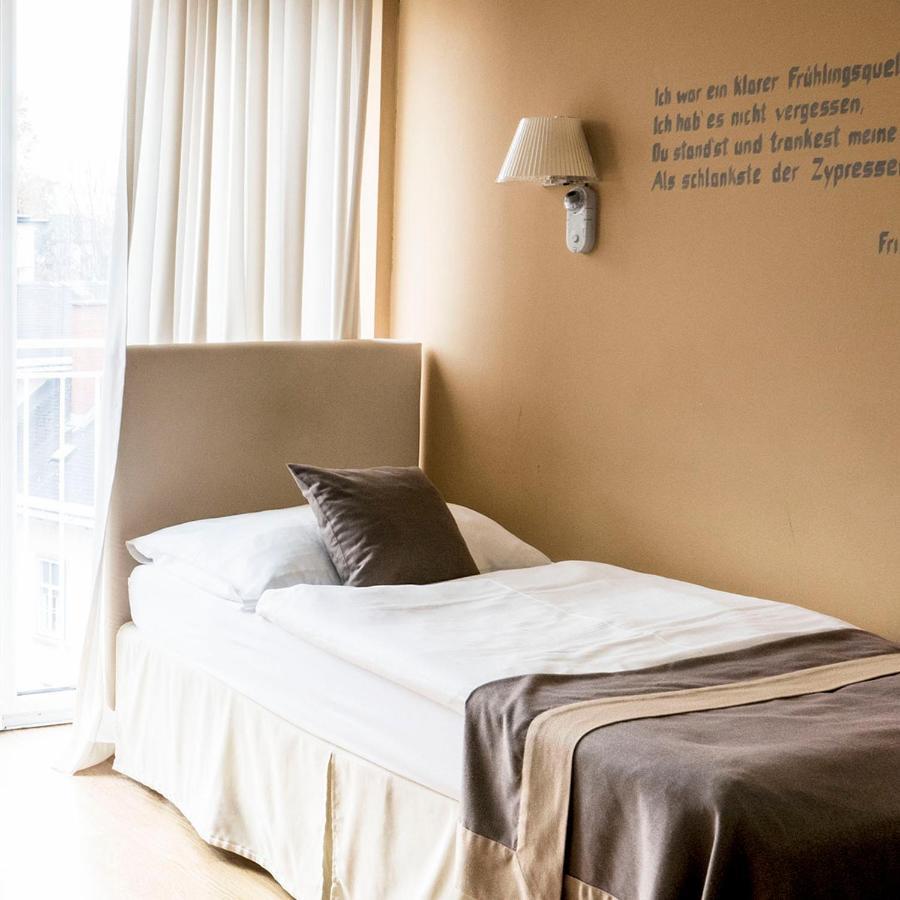 Hotel Villa Rueckert Грац Экстерьер фото