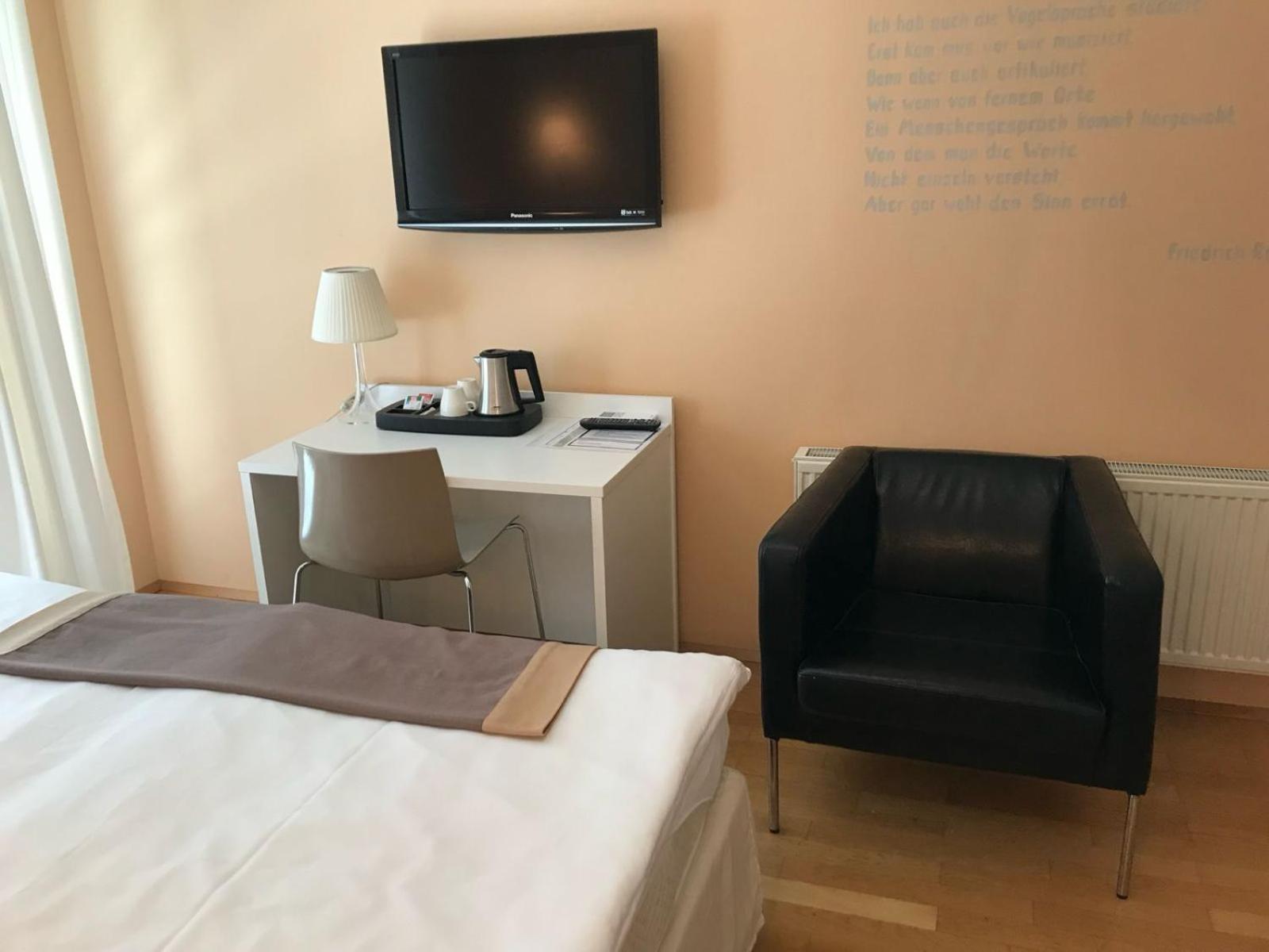 Hotel Villa Rueckert Грац Экстерьер фото